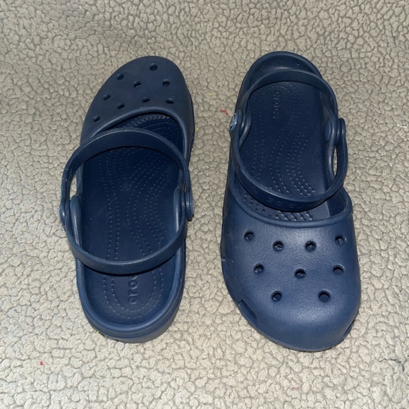 Size 8W brand new CROCS - Picture 5 of 7
